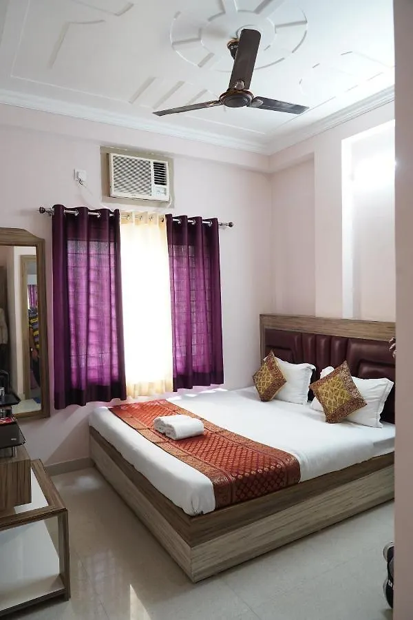 ***  Hotel City Palace Βαρανάσι Ινδία