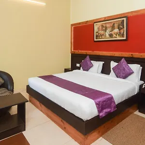 Hotel Varuna, Varanasi