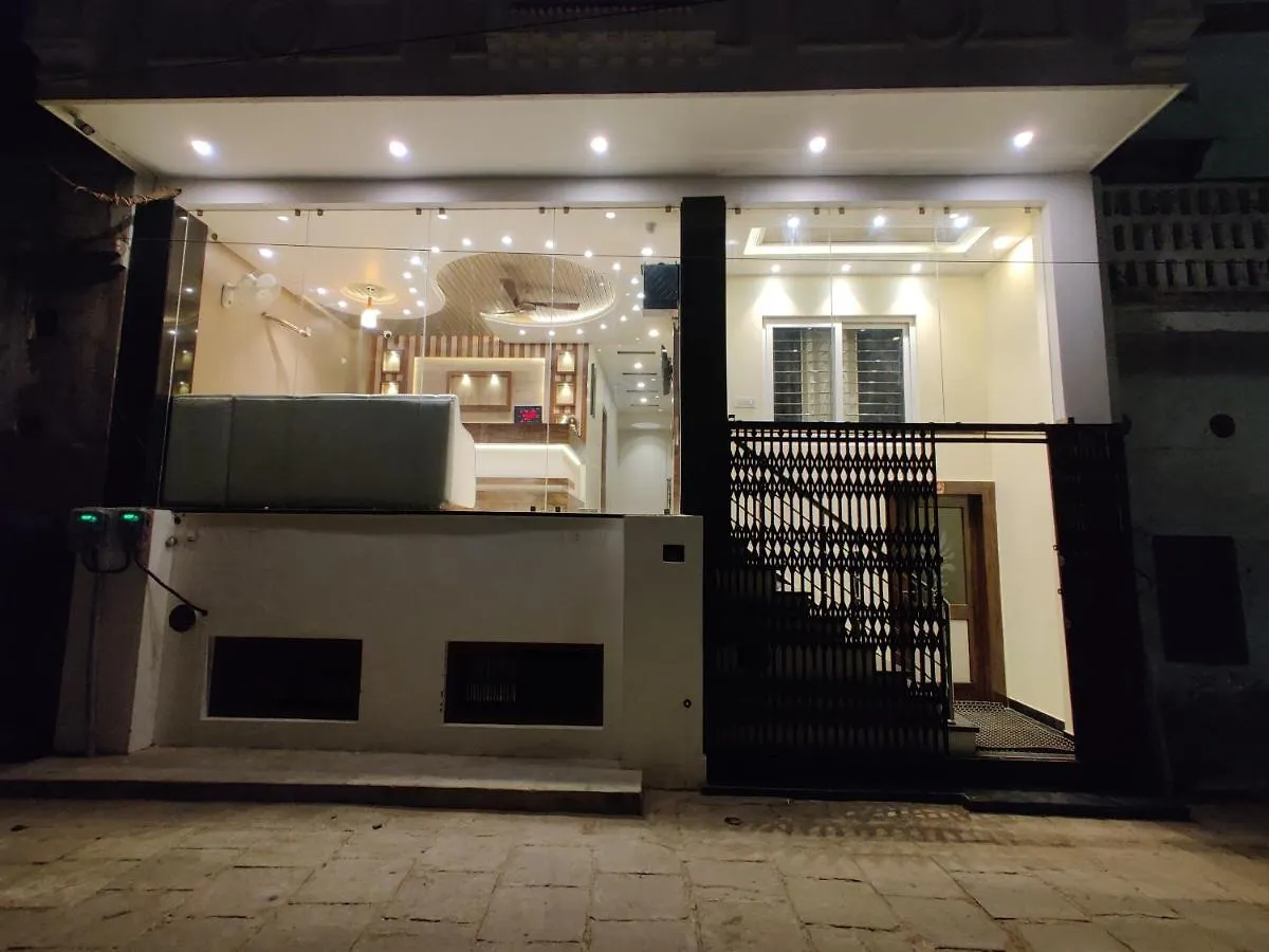 Hotel City Palace Varanasi India