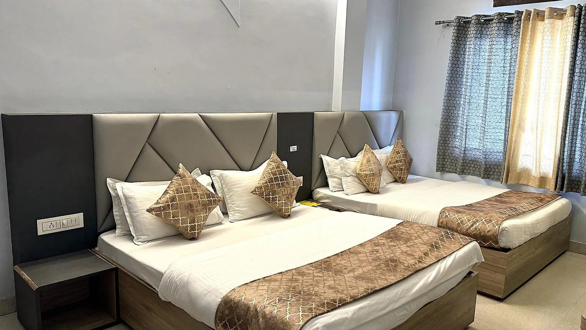 Hotel City Palace Varanasi